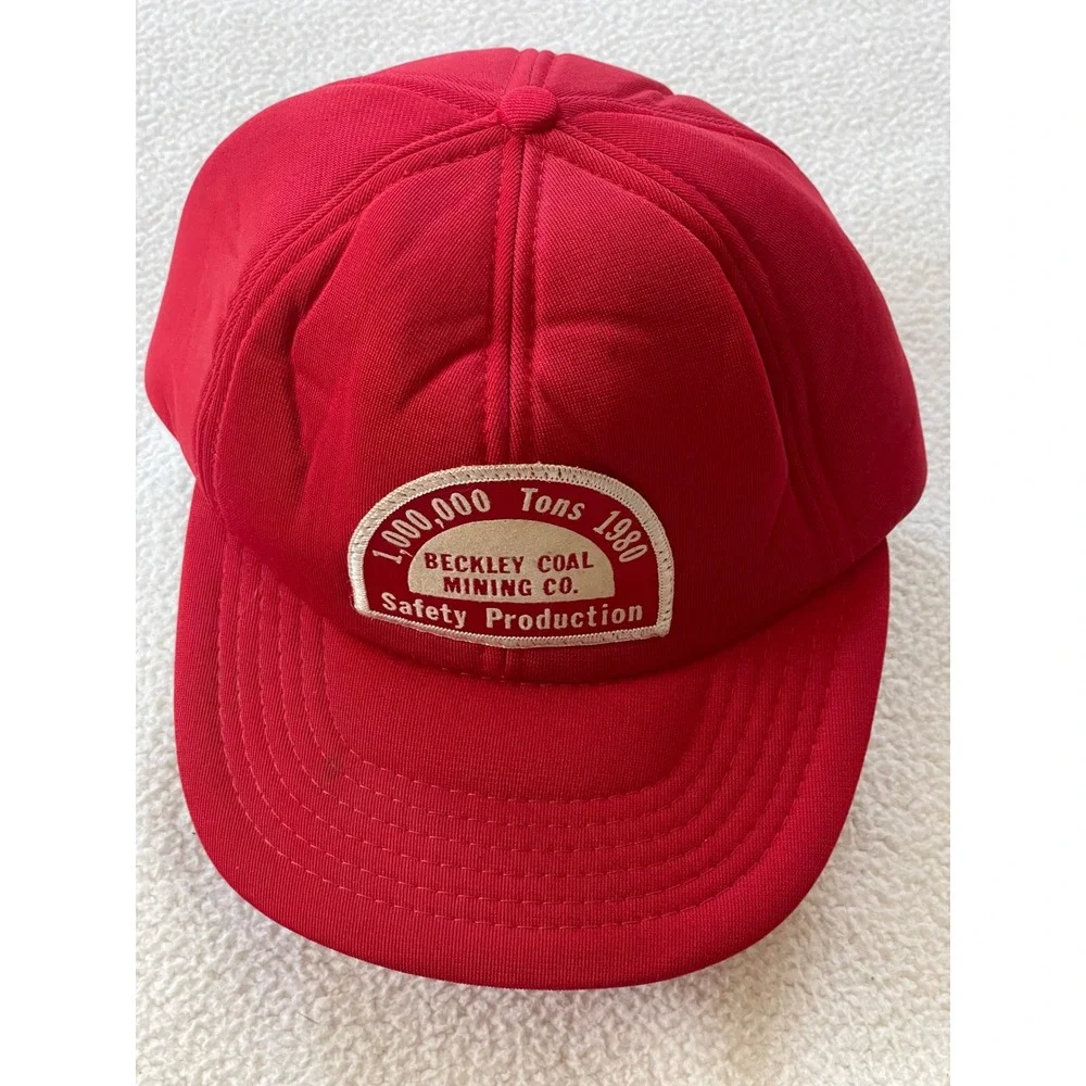 Cardinal Mens S/M‎ Trucker Hat Red Beckley WV Coal Mining 1980 Safety Production